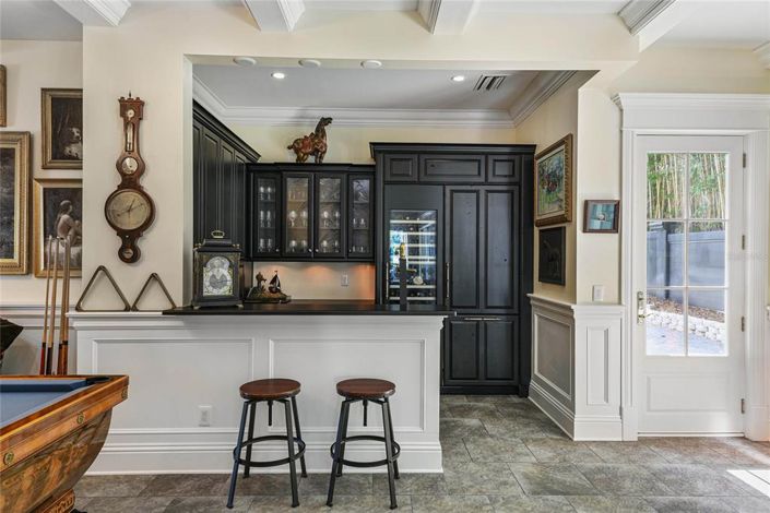 Image No.26-4 Bed Property for sale