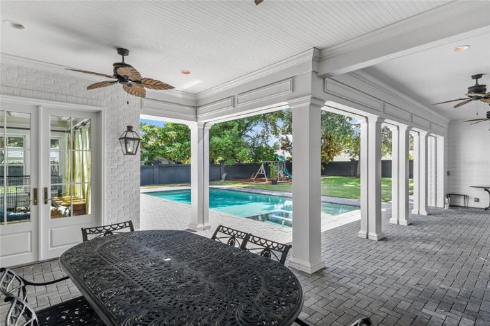 Image No.50-4 Bed Property for sale