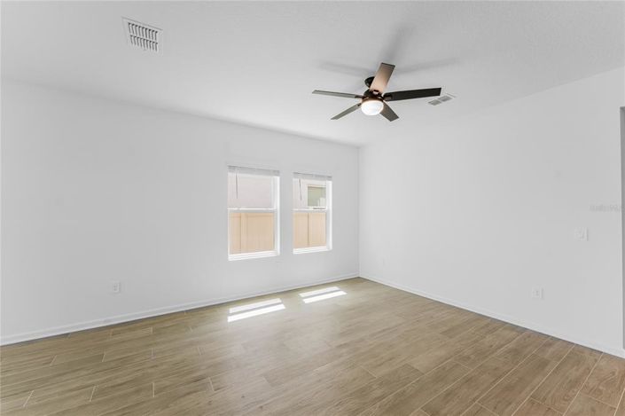 Image No.25-Propriété de 4 chambres à vendre à Clermont