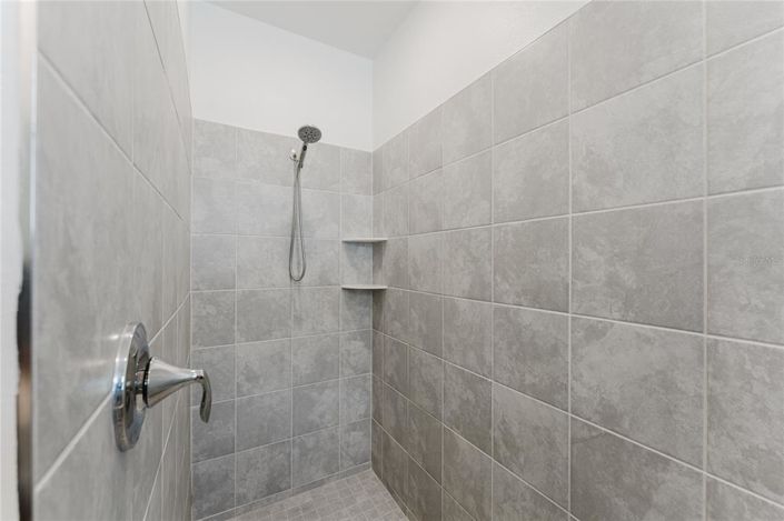 Image No.40-4 Bed Property for sale