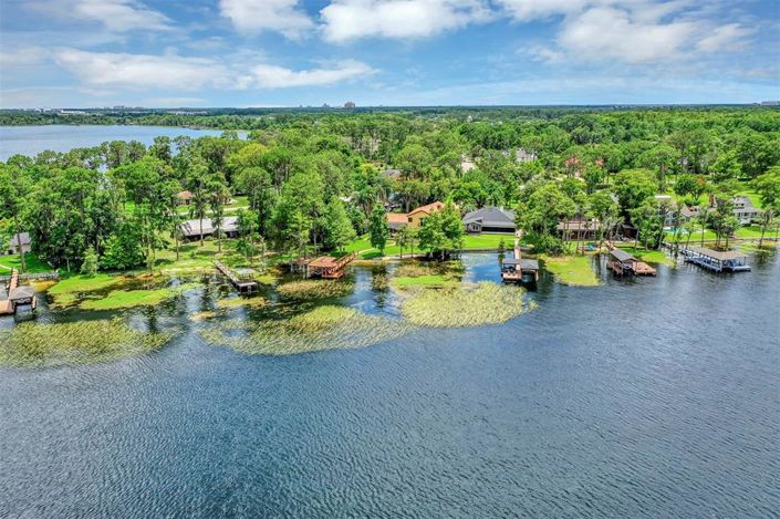 Image No.75-5 Bed Property for sale