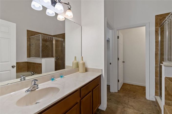 Image No.21-4 Bed Property for sale