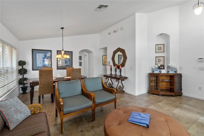 Image No.6-4 Bed Property for sale