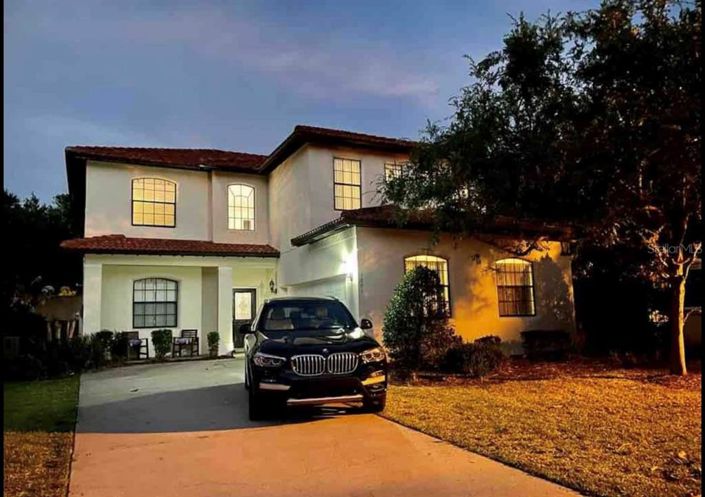 Image No.1-5 Bed Property for sale