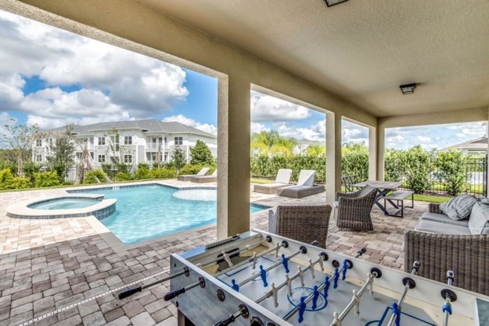 Image No.44-8 Bed Property for sale