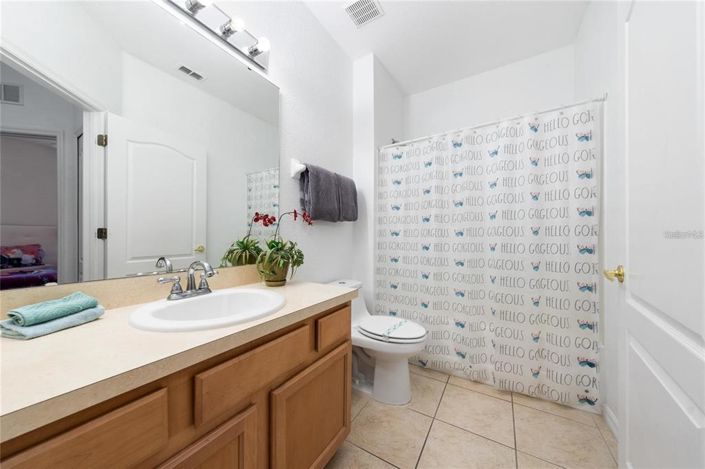 Image No.28-4 Bed Townhouse for sale