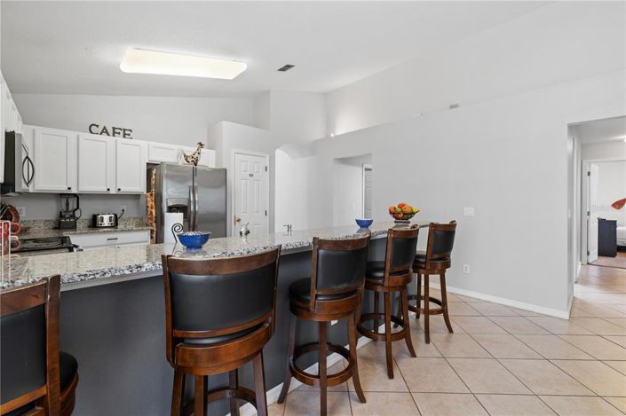 Image No.25-4 Bed Property for sale