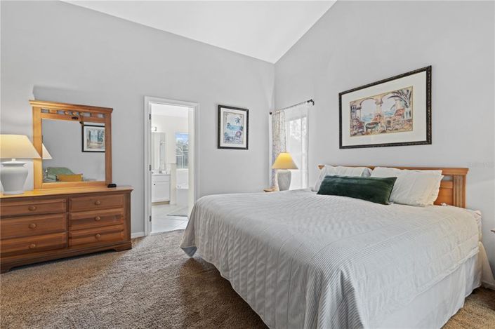 Image No.32-4 Bed Property for sale