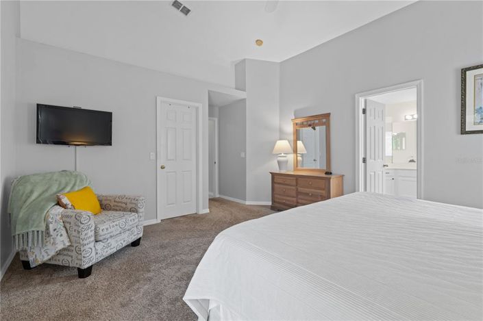 Image No.33-4 Bed Property for sale