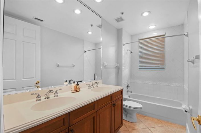 Image No.31-3 Bed Property for sale