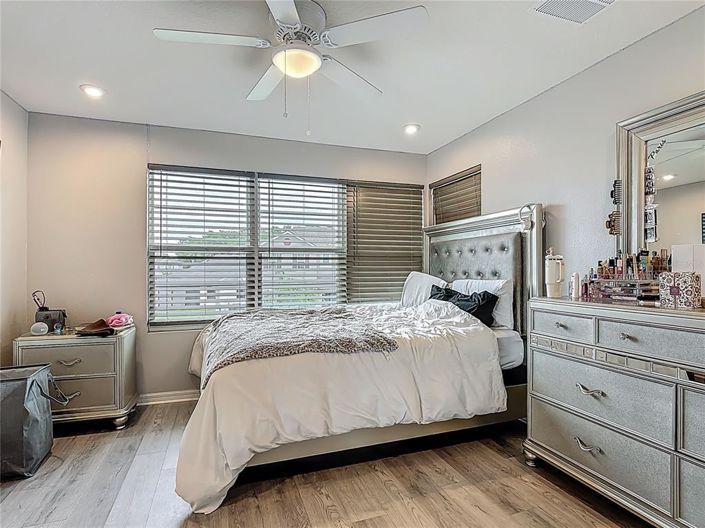 Image No.26-4 Bed Property for sale