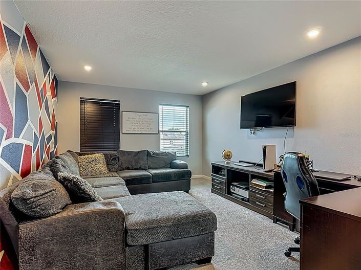 Image No.60-4 Bed Property for sale