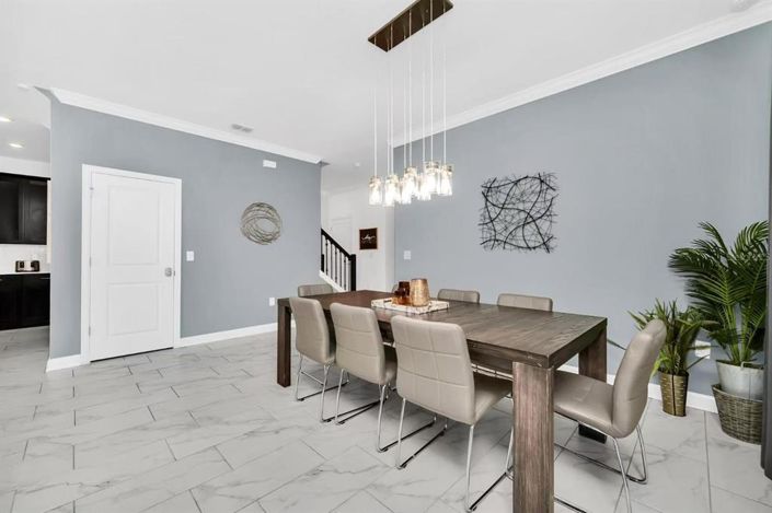 Image No.20-5 Bed Property for sale