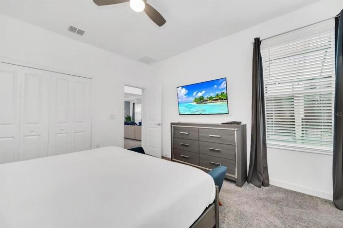 Image No.34-5 Bed Property for sale