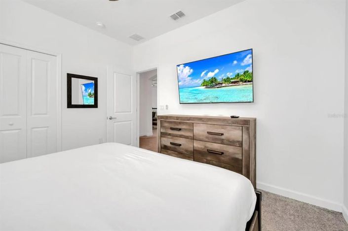 Image No.41-5 Bed Property for sale