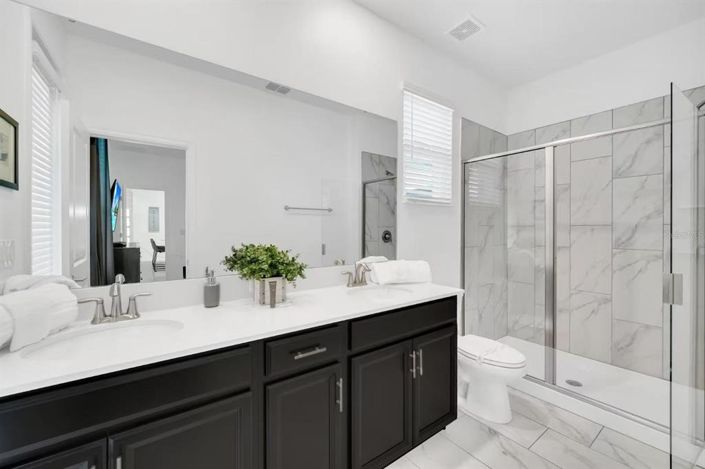 Image No.57-5 Bed Property for sale