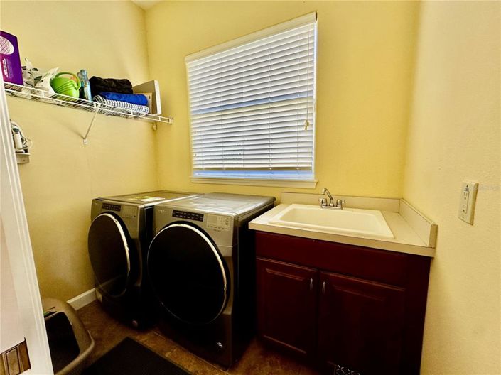 Image No.15-4 Bed Property for sale