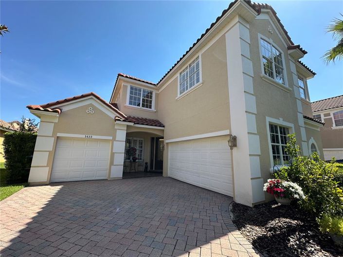 Image No.3-4 Bed Property for sale