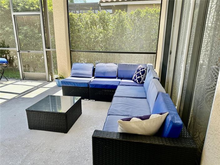 Image No.30-4 Bed Property for sale