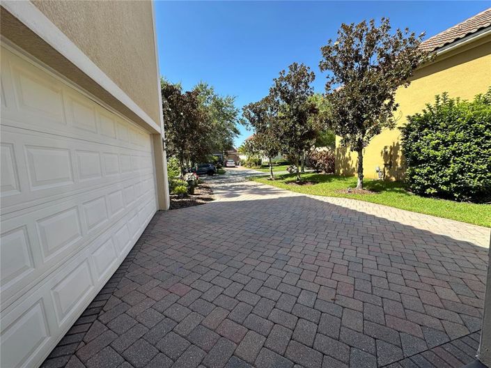 Image No.5-4 Bed Property for sale