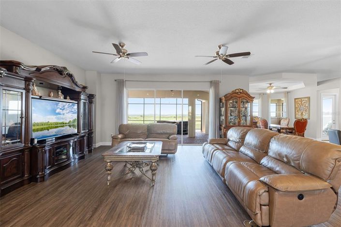 Image No.13-Propriété de 5 chambres à vendre à Kissimmee