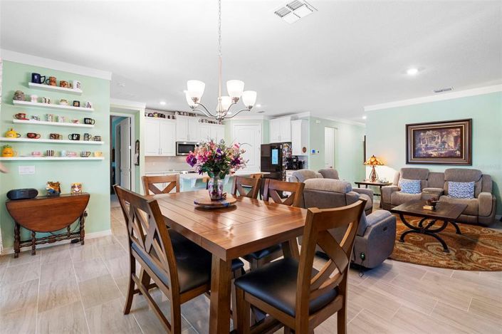 Image No.14-2 Bed Property for sale