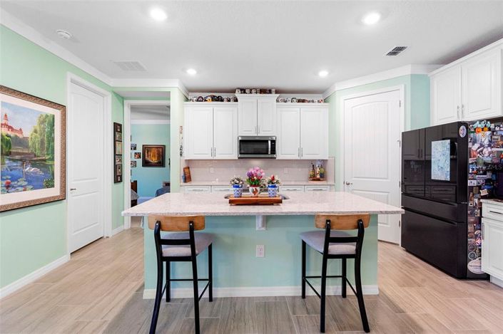 Image No.49-2 Bed Property for sale