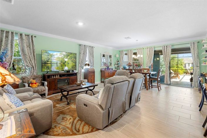 Image No.51-2 Bed Property for sale