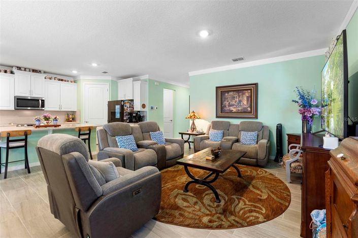 Image No.52-2 Bed Property for sale