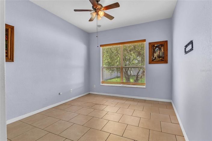 Image No.15-5 Bed Property for sale