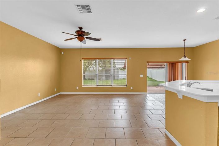 Image No.4-5 Bed Property for sale