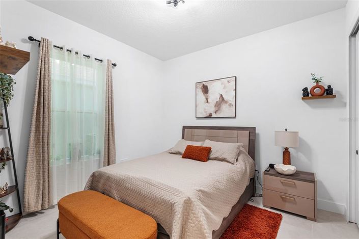 Image No.16-3 Bed Property for sale