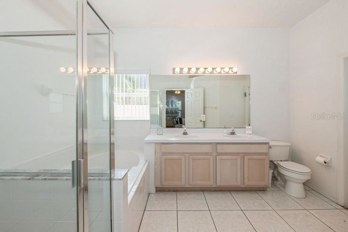 Image No.22-3 Bed Property for sale