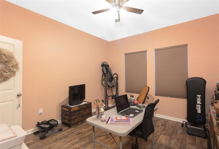 Image No.10-3 Bed Property for sale