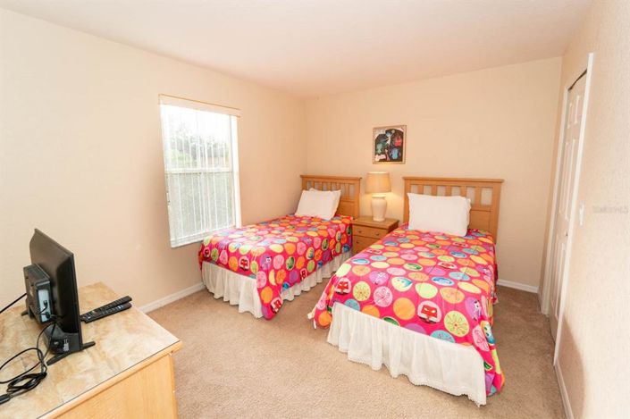 Image No.24-4 Bed Townhouse for sale