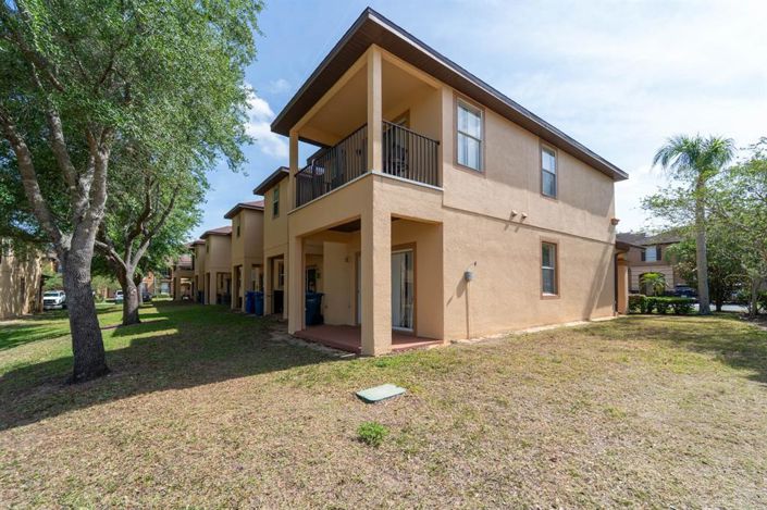 Image No.32-4 Bed Townhouse for sale