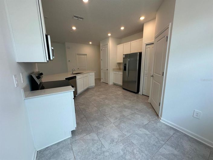 Image No.16-4 Bed Property for sale