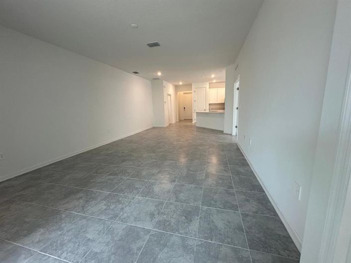 Image No.30-4 Bed Property for sale