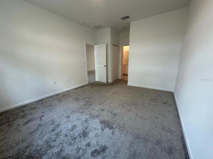 Image No.32-4 Bed Property for sale