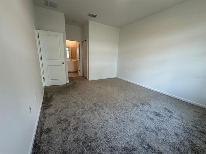 Image No.33-4 Bed Property for sale