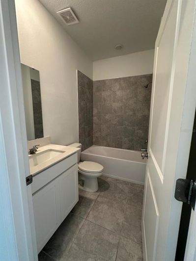 Image No.40-4 Bed Property for sale