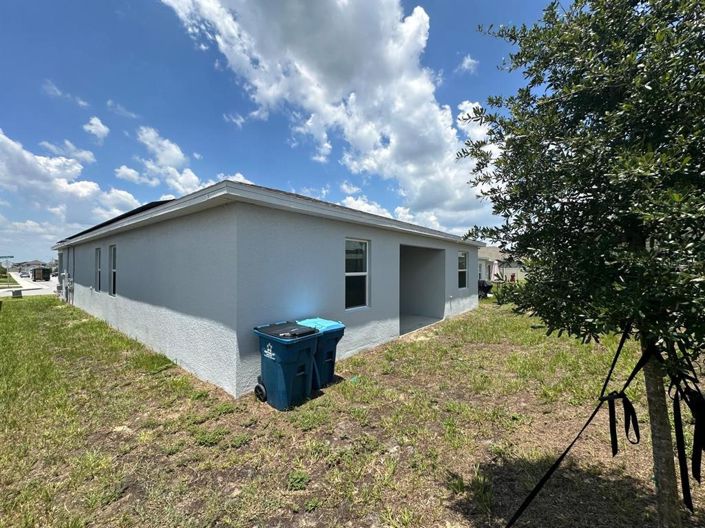 Image No.76-4 Bed Property for sale