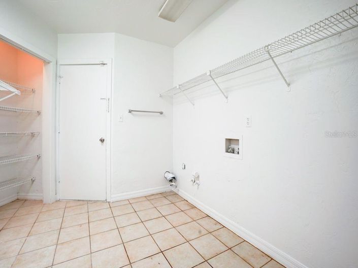 Image No.24-3 Bed Property for sale