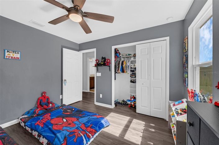 Image No.17-4 Bed Property for sale