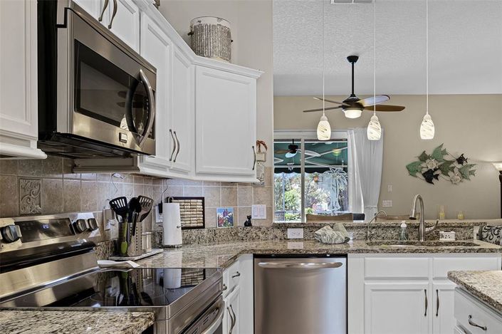 Image No.18-4 Bed Property for sale