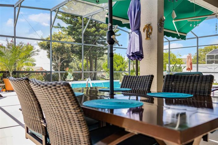 Image No.40-4 Bed Property for sale