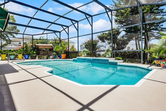 Image No.43-4 Bed Property for sale