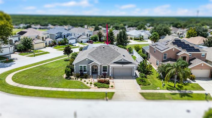 Image No.68-4 Bed Property for sale