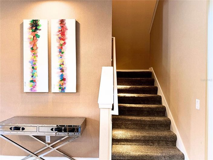 Image No.24-4 Bed Townhouse for sale