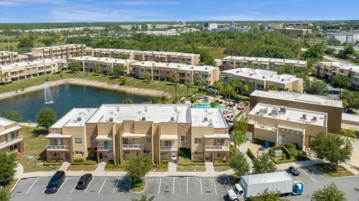 Image No.44-4 Bed Townhouse for sale